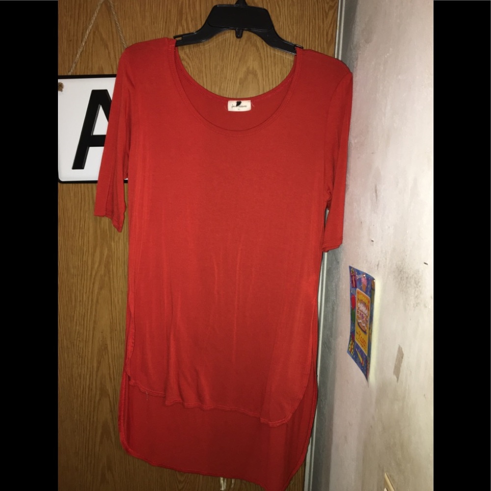 tangerine shirt you can wear w/ jeans or leggings